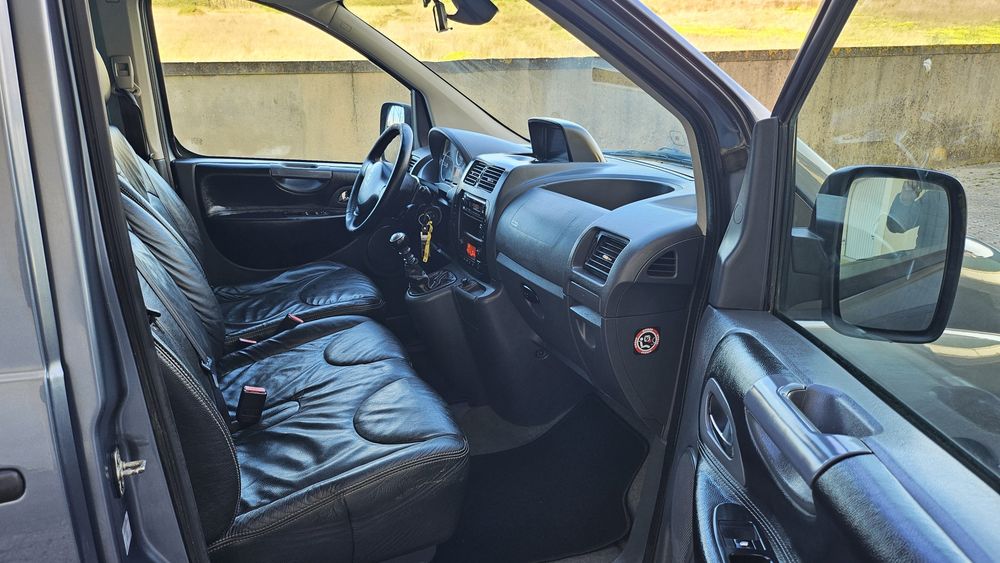 Peugeot Expert 2.0 Hdi 9 Lugares