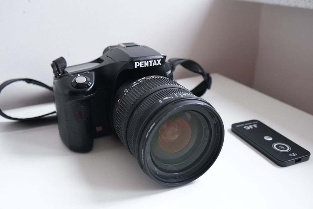 Lustrzanka Pentax K200D, 3 obiektywy i dodatki