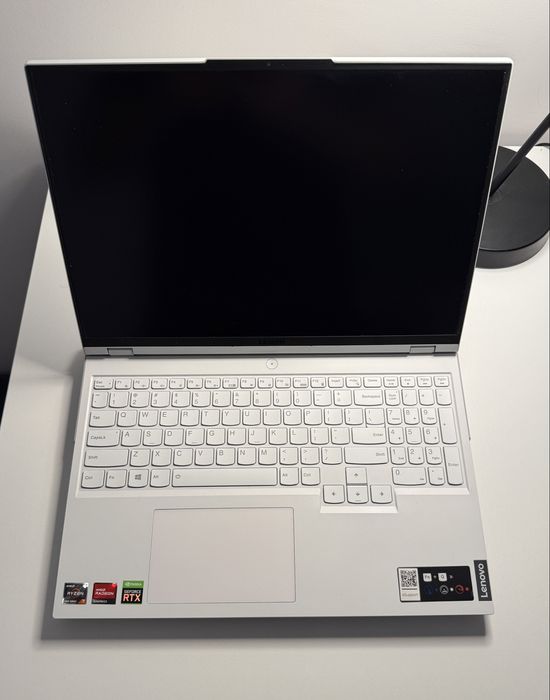 Lenovo Legion 5 Pro | Ryzen 7 5800 | RTX 3070 8GB | 16 GB RAM | 512GB