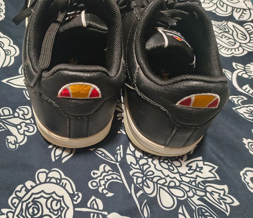 Buty sportowe sneakersy Ellesse roz. 40 buty sezonowe