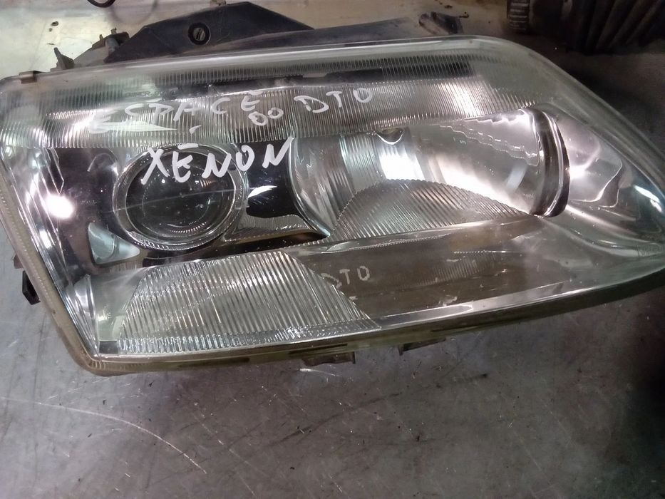 ÓTICA / FAROL XÉNON RENAULT ESPACE III 96-02 - ESQUERDO / DIREITO