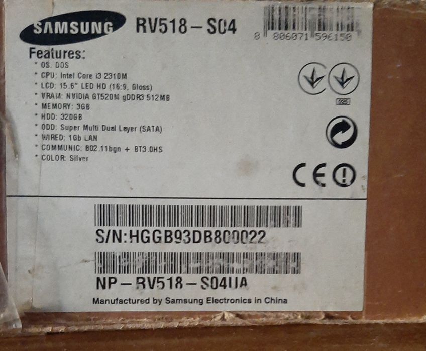 Ноутбук samsung RV518