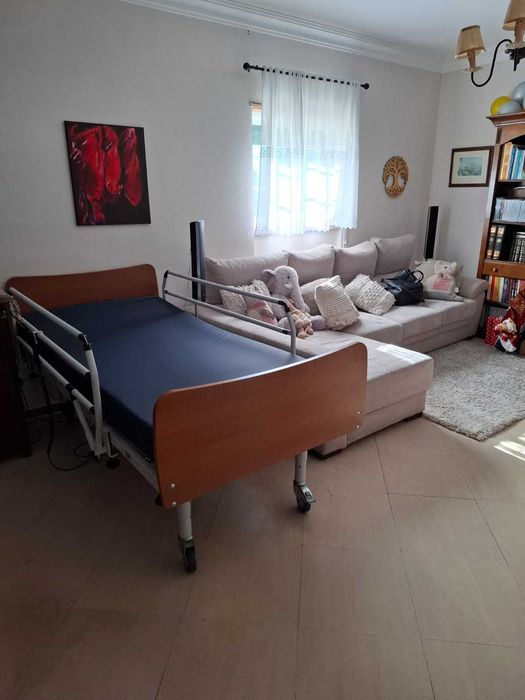 Cama Elétrica Articulada e outros