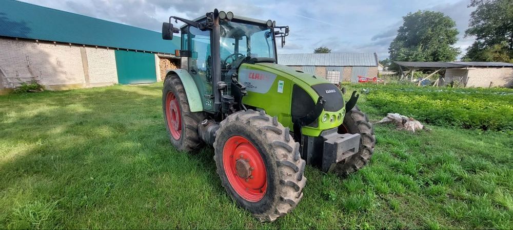 Claas Celtis 456RX Renault Axos John Deere