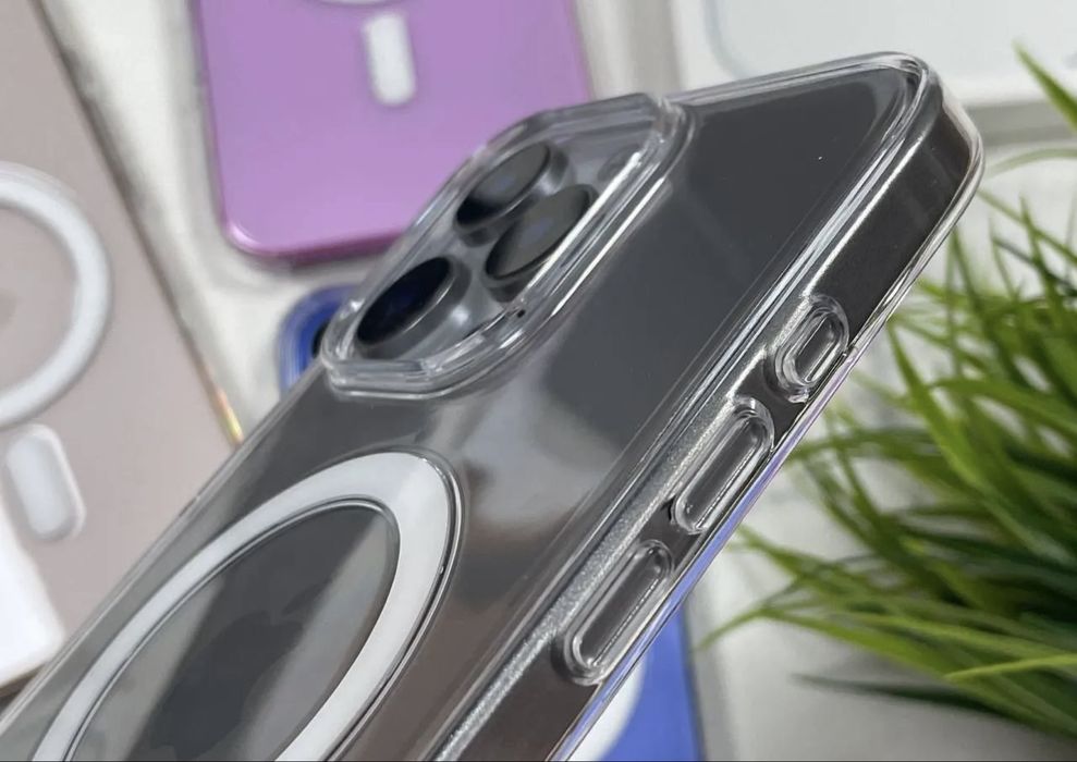 Чехол с Кнопкой iPhone 12-16 mini/Plus/Pro/Pro Max прозрачный