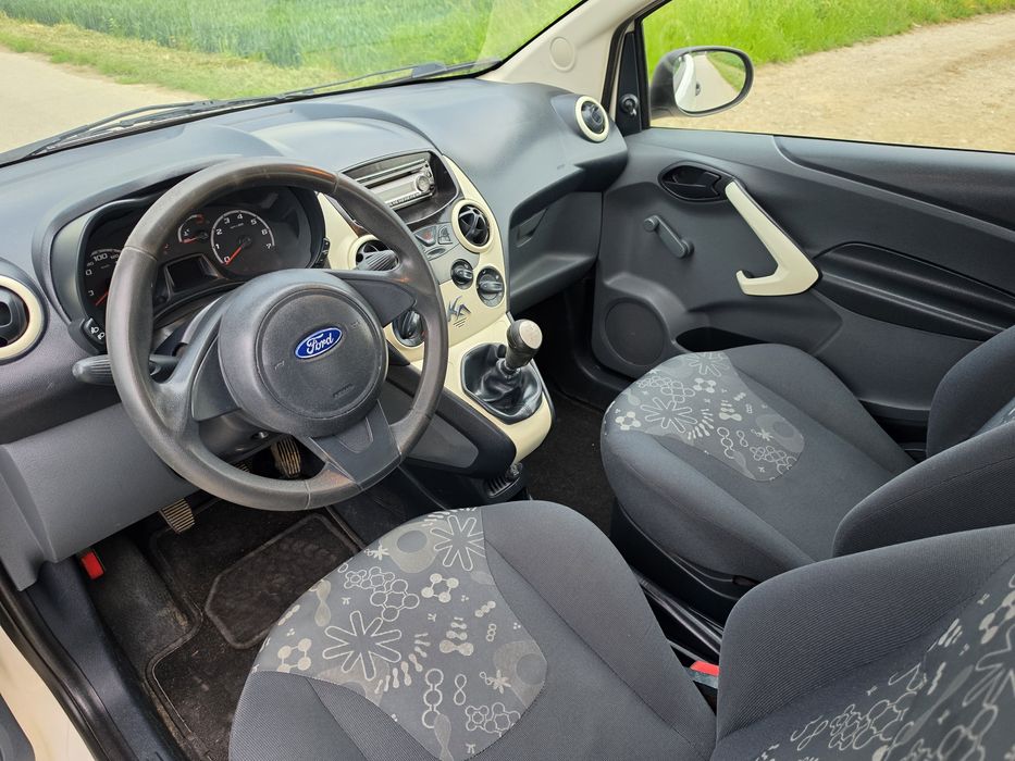 Ford KA benzyna 1,2 przebieg 150 tys rok 2009