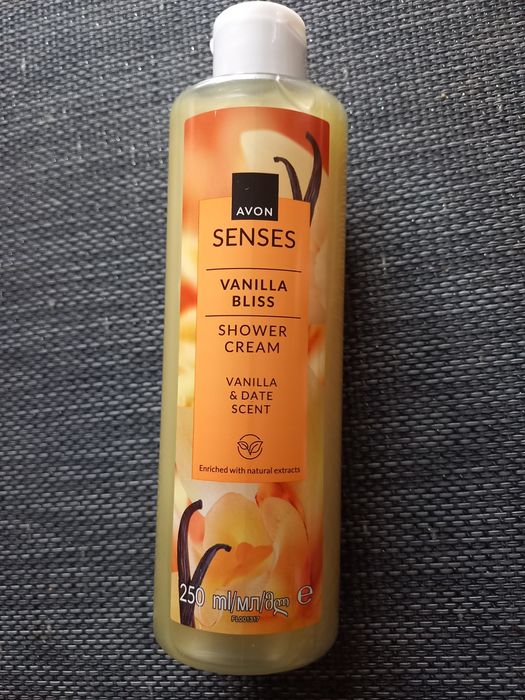 Żel pod prysznic  Wanilla Bliss 250 ml  Avon
