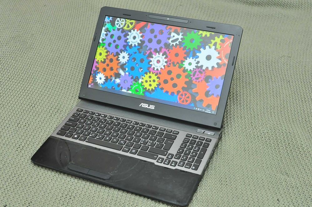 Игровой ноутбук Asus ROG G53 (Core i7 /16Gb/ 750Gb /GeForce GTX 660 - 3Gb)