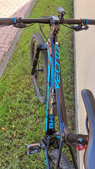 Vendo esta bicicleta deed vector pro de carbono como nova