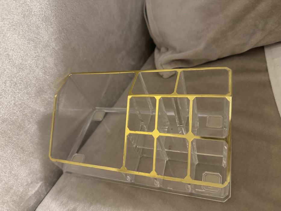 Organizer na kosmetyki