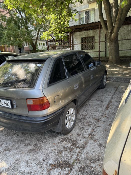 Продам опель астра ф 1.4