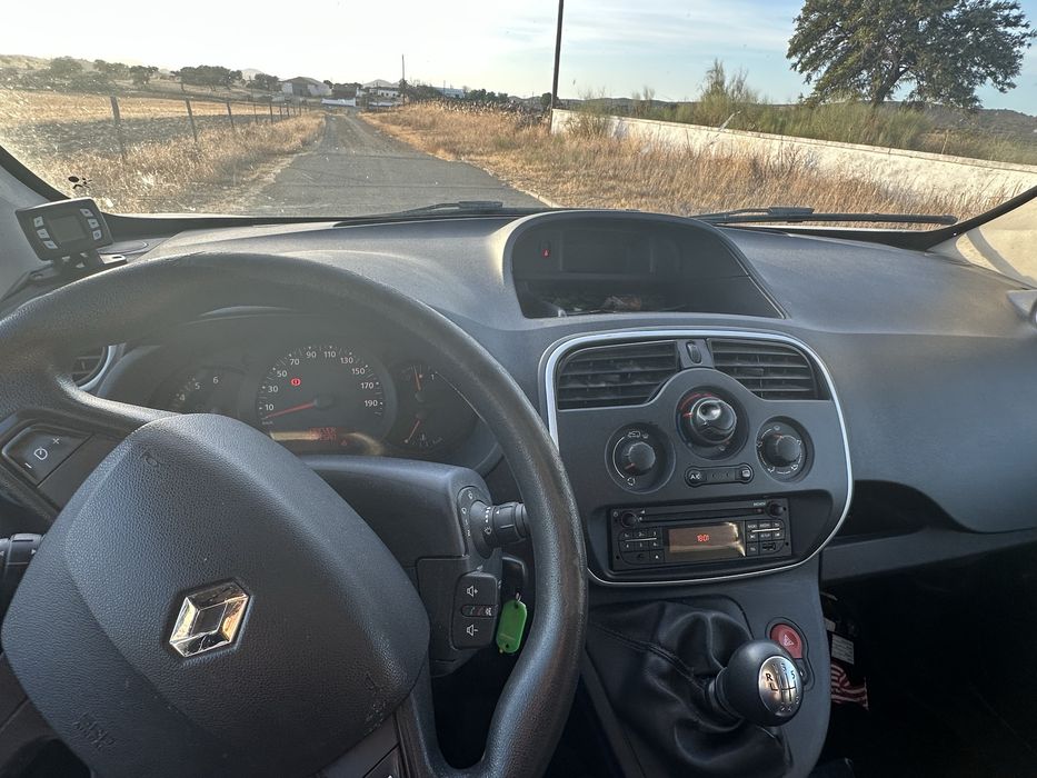 Renault Kangoo com Frio