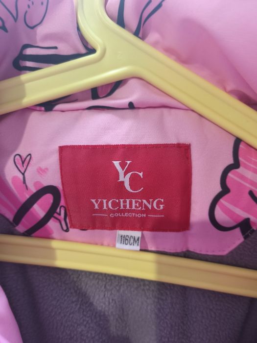 Зимова курточка для дівчинки р 116