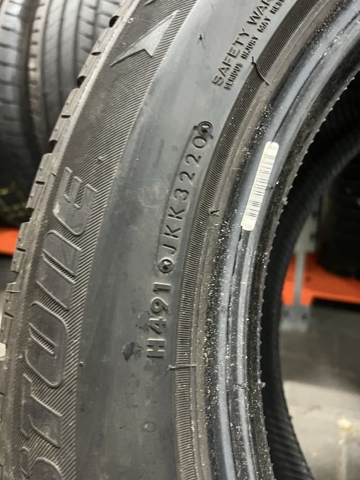 Шини,Резина,Комплект,Зима 255/55/18 109H RSC Bridgestone Blizzak LM-25
