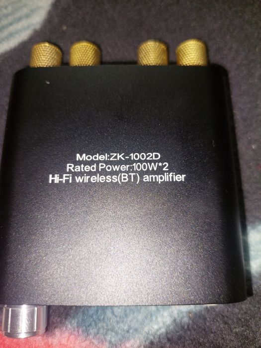 Witam serdecznie sprzedam wzmacniacz fosi audio ZK 1002D