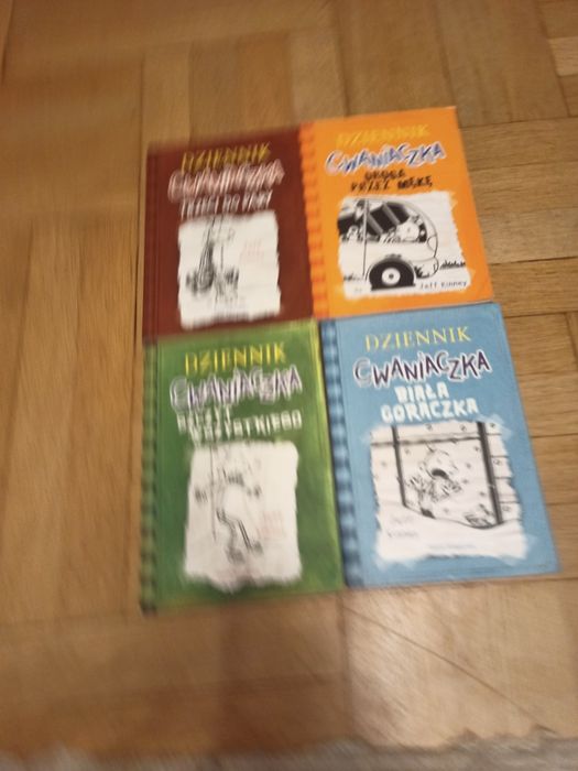 2 tomy książek młodzieżiwych „dziennik cwaniaczka”
