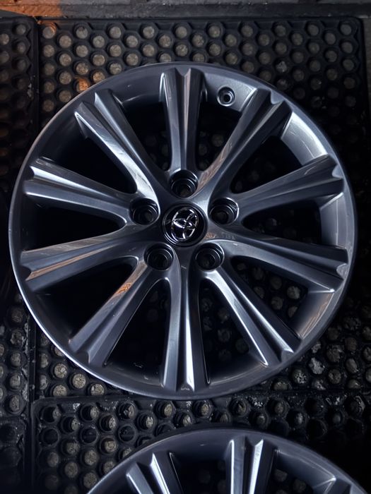 Ном 170 186 Диски оригінал toyota camry rav4 avensis chr lexus is es 5 114,3 r17