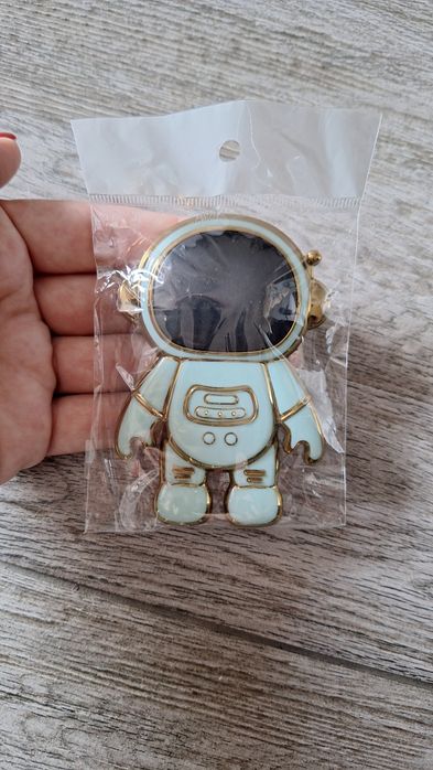 Подставка для телефона