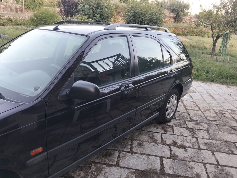 Honda Civic Aerodeck 1.4i S (90 cv) – A/C Funcional | Pneus Novos | IPO 07/2027