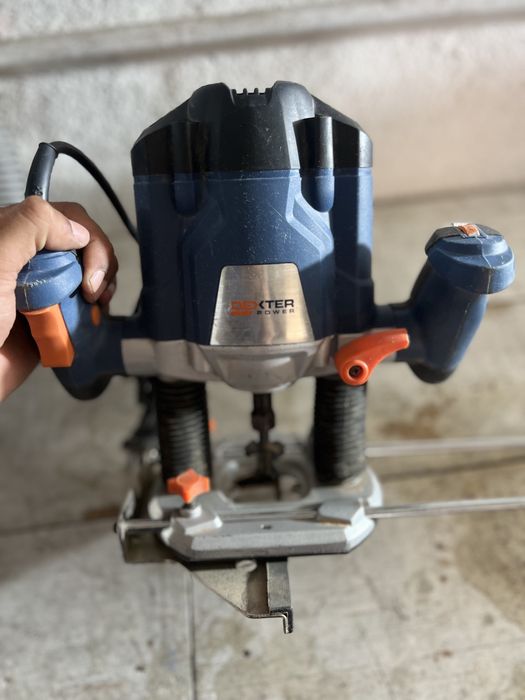 Tupia com fio guia e 6 bits 1300 e dexter