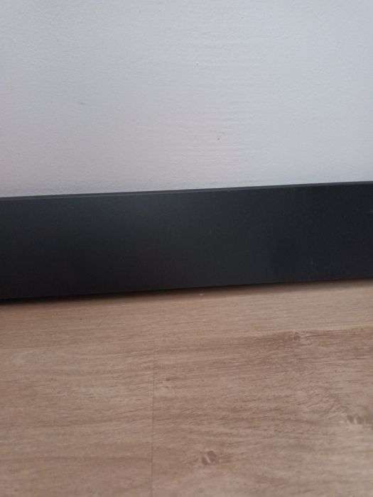 Listwy przypodłogowe