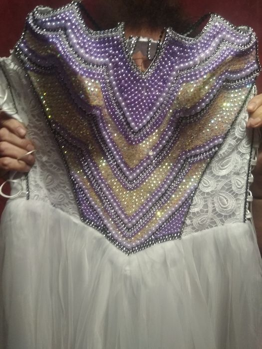 Свадебное новое платье Сваровски, ручная работа