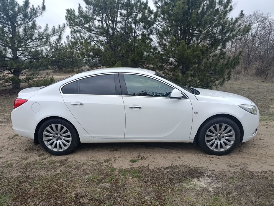 Opel Insignia 2011