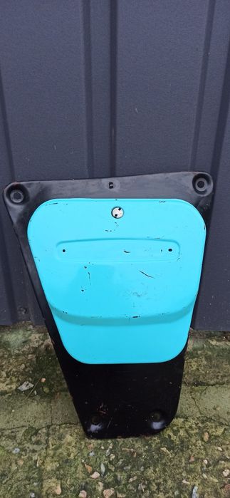 Бардачке ( левый) новый на ИЖ- Планета.