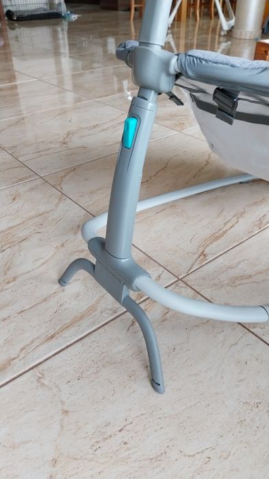 Leżaczek dla niemowlaka