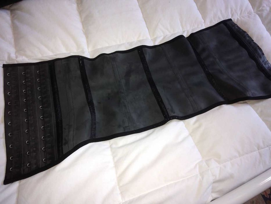 Ann Michell - The 8 Shape: corset profissional afinador de cintura