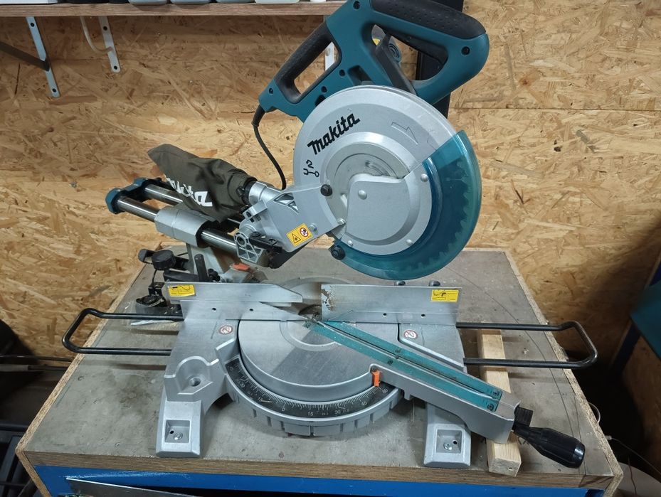 Wynajmę osuszacz powietrza budowlany