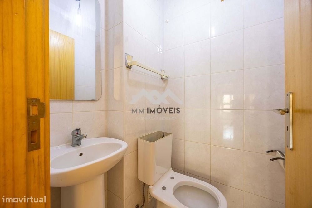 Apartamento T3 | Rio Tinto | Varandas | Condomínio Fechado | Jardim |