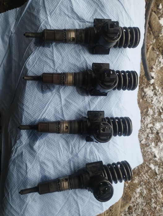 Продам форсунки  і комплект зчеплення