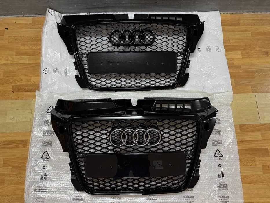 Решітка радіатора AUDI A3 08-12 рік. RS чорна решетка RS3 Full Black Уцінка незначні подряпини ауді а3