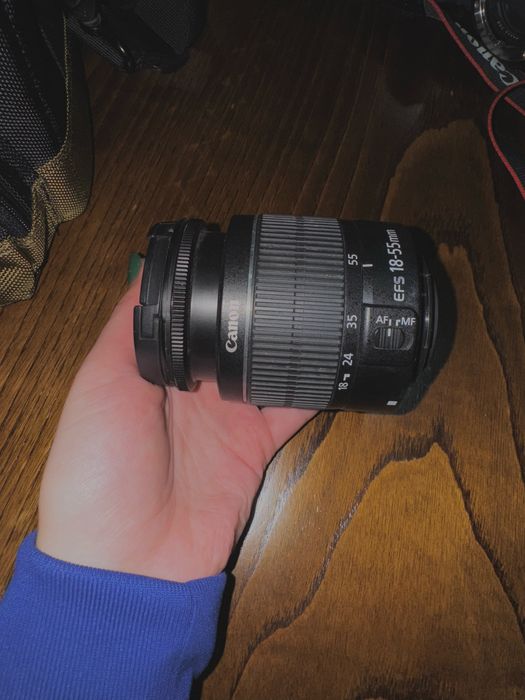 Canon 1200D + Lentes 18-55mm e 50mm, Carregador e Bolsa