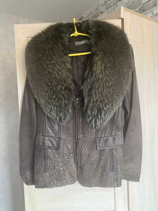 Куртка жіноча з песцем(хутро знімається)