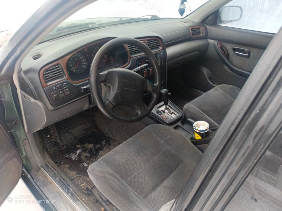 Продам Субару 2.0  4*4