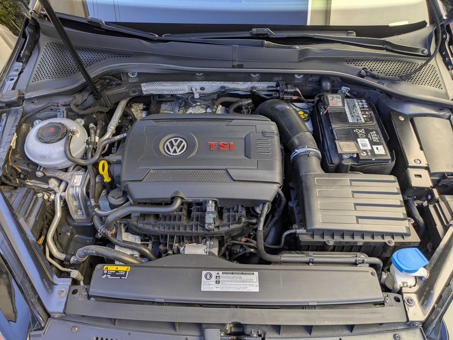 VW Golf GTI Performance 245cv mk7.5 / Caixa manual / versão sem OPF