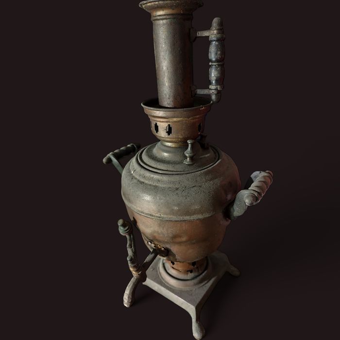 Samovar russo antigo.