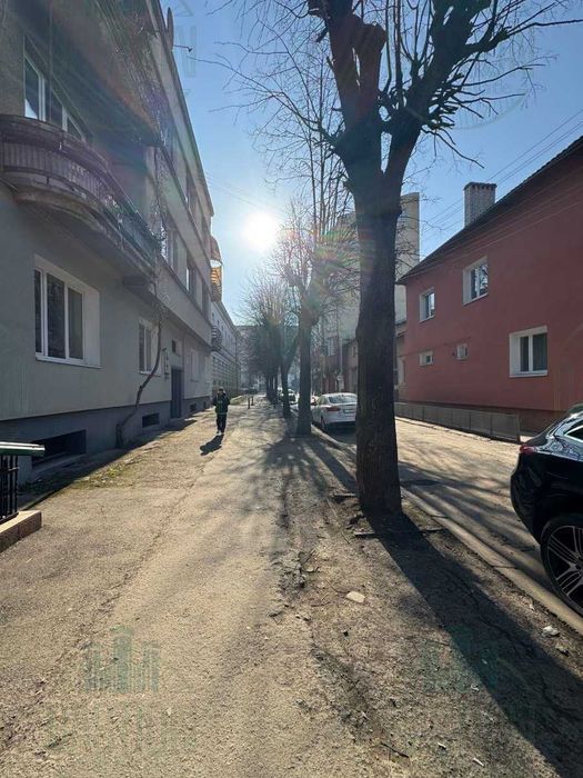 Функціональне комерційне приміщення в центрі