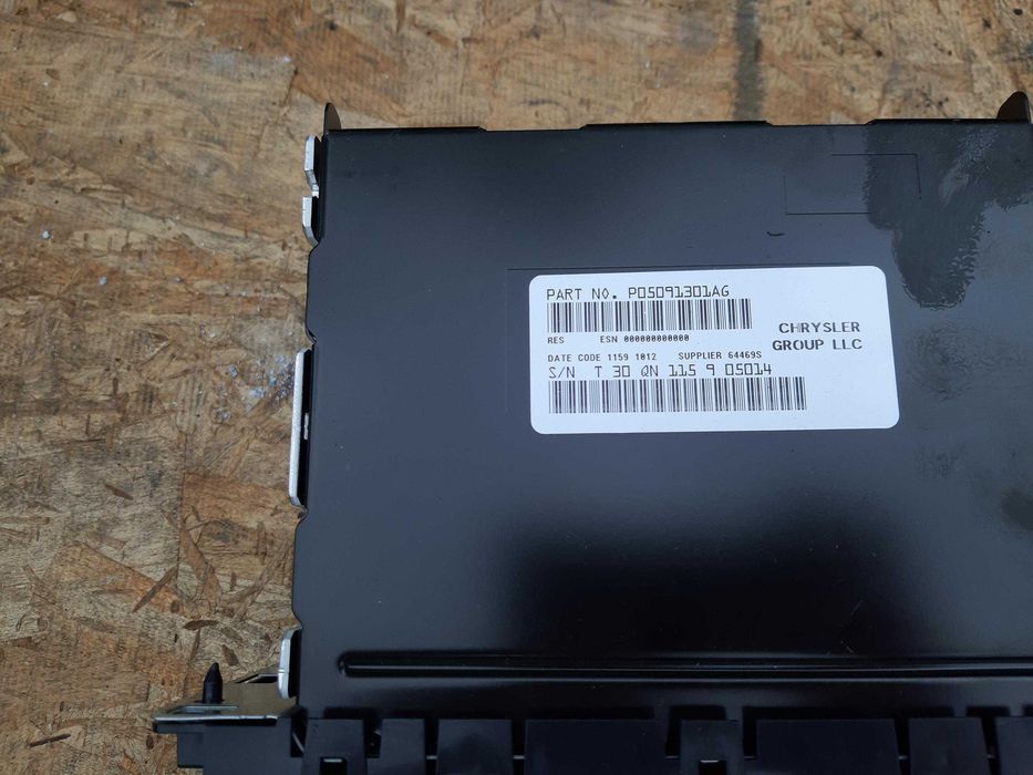 Radio Chrysler Voyager Dodge Caravan 11-19r RT