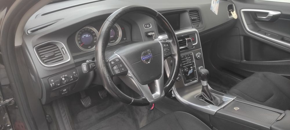 SPRZEDAM Volvo V60 D2 1.6