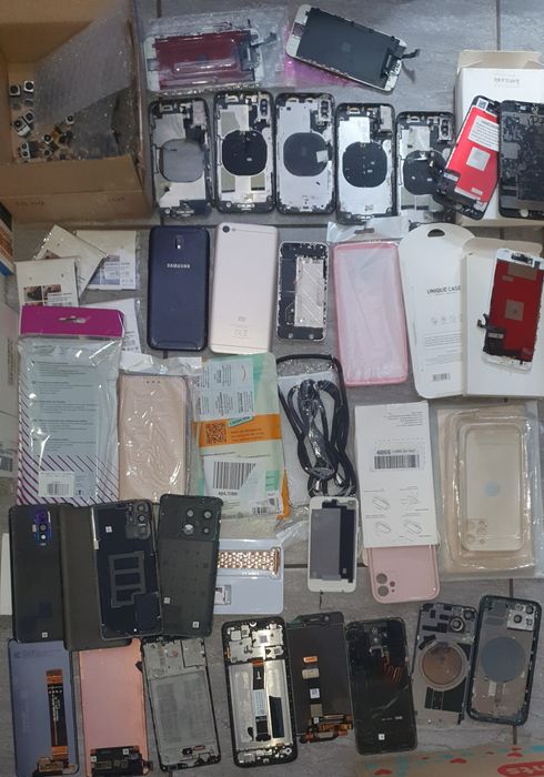 Zestaw telefonów części etui ekrany aparaty iphone Apple Samsung iInne