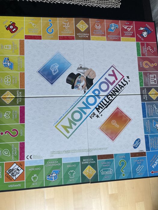 Jogo Monopólio versão Millennials