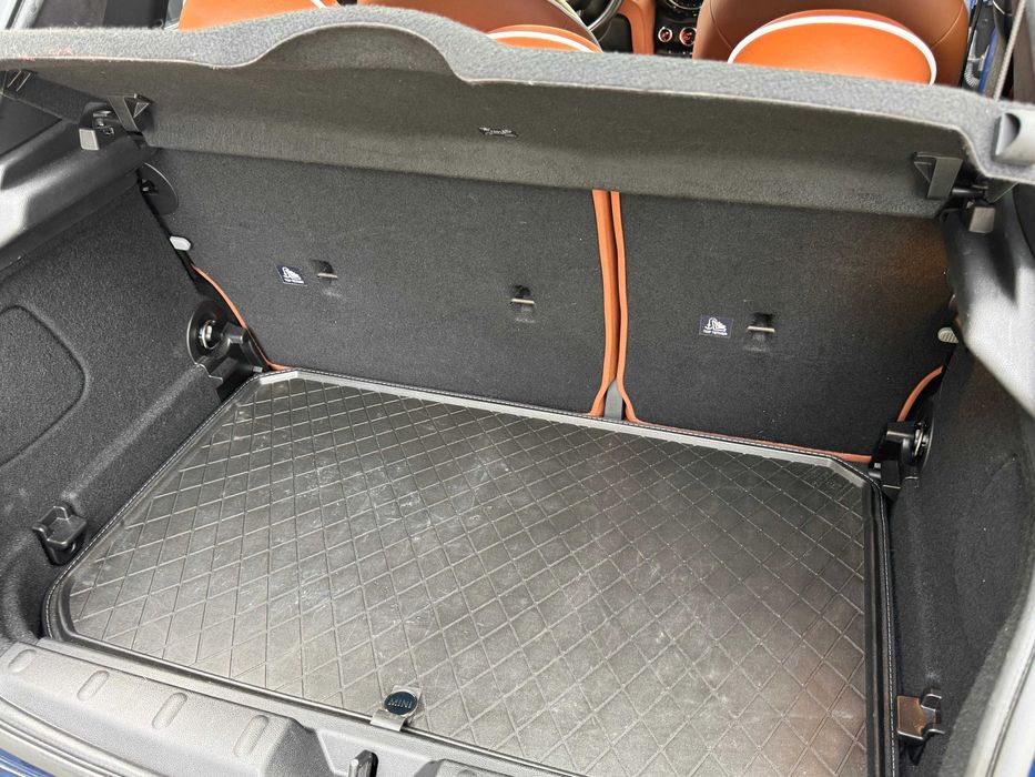 MINI COOPER D - 2018 | 79.000 km | Diesel