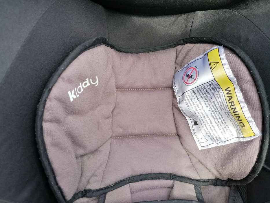 Sprzedam fotelik samochodowy