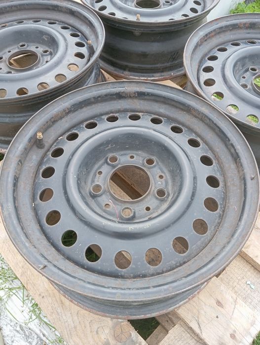 Sprzedam felgi stalowe "15"