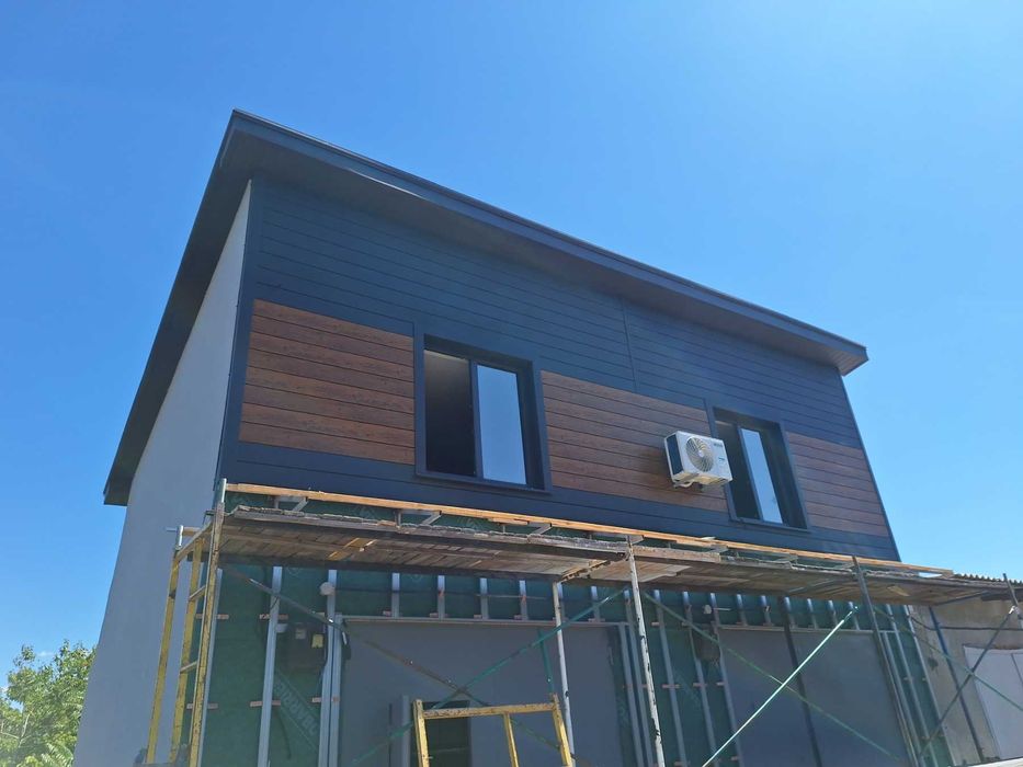 Сайдинг вініловий та металевий. Продаж та монтаж. Зашивка фасадів