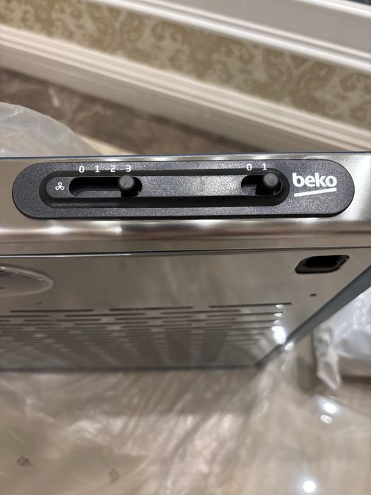 Витяжка Beko CFB 5310 нержавіюча сталь