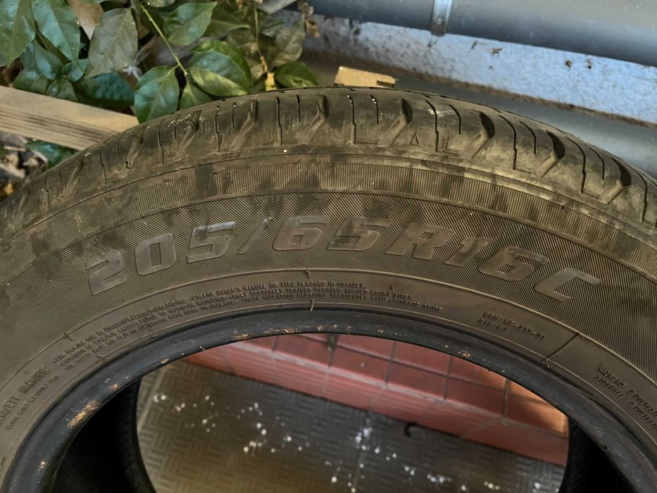 Pneus para carrinha